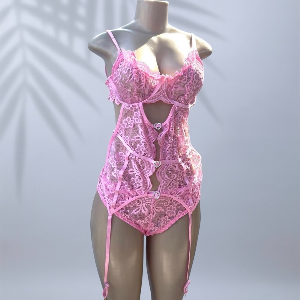 Heart Charm Lace Strappy Teddy Lingerie in Pink ✧ S - Picture 2 of 5